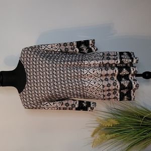 Boutique Tunic with 3/4 length sleeves